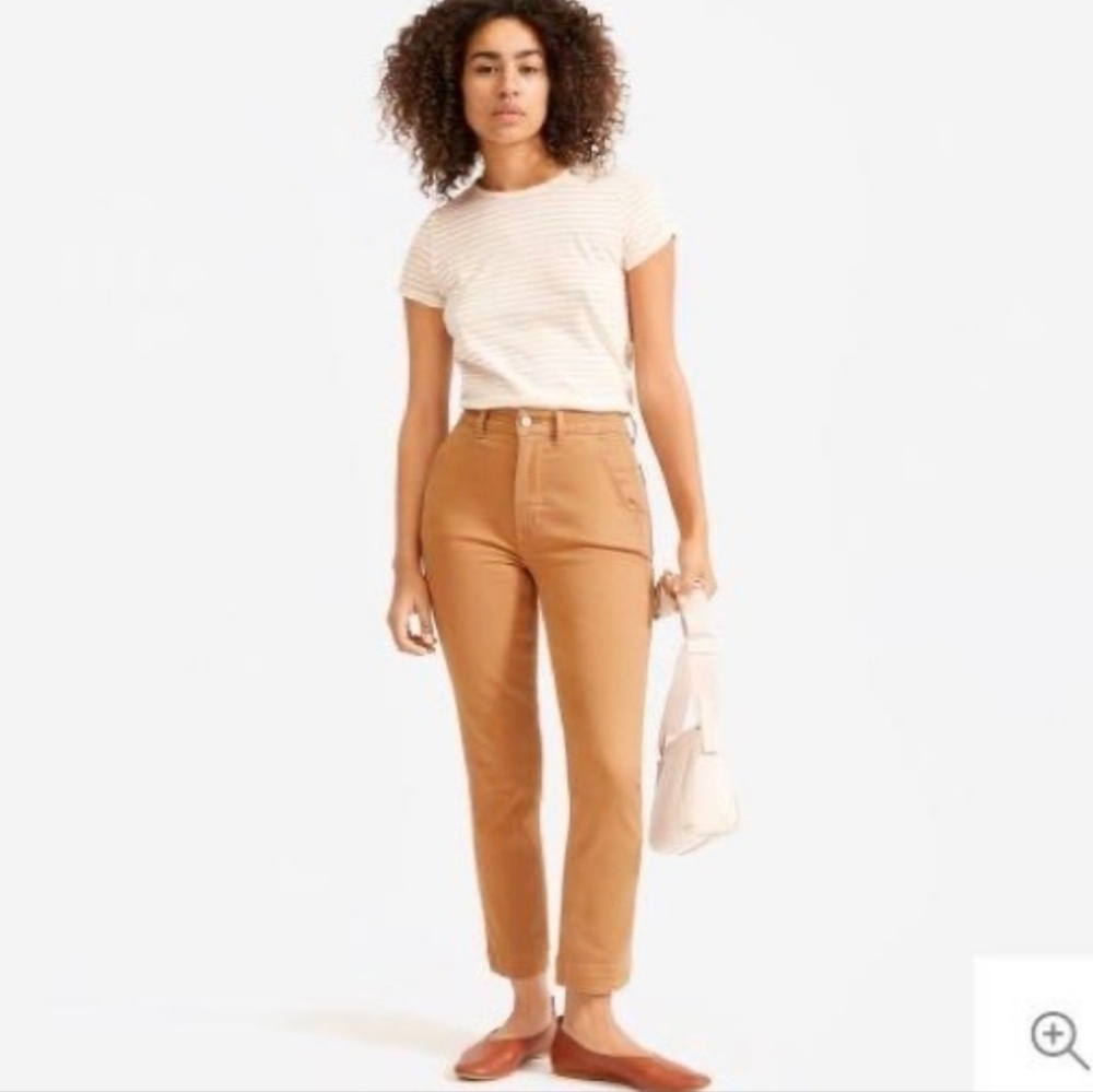 Everlane The Slim Leg Crop pants in a mustard yellow "brass" color Size 2